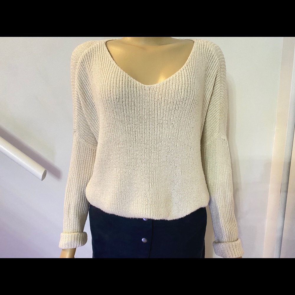 H&M Cream Sweater - Picture 11 of 12